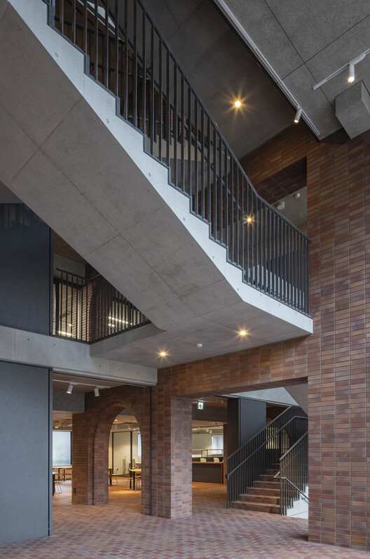 Edifício Sosho-kan da Universidade de Artes de Kyoto / Takenaka Corporation - Imagem 4 de 33