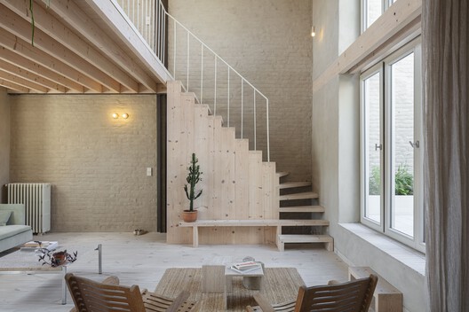 Karper Building Renovation / hé! architectuur - Interior Photography, Stairs, Wood, Handrail