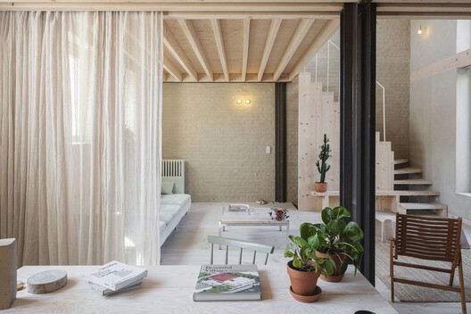 Karper Building Renovation / hé! architectuur - Interior Photography, Wood, Lighting, Chair