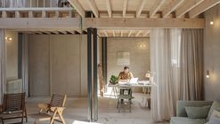 Karper Building Renovation / hé! architectuur