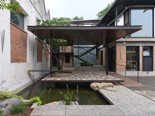 The Wind H Art Center (Phase II&Phase III) / Jin Qiuye Studio - Exterior Photography, Balcony