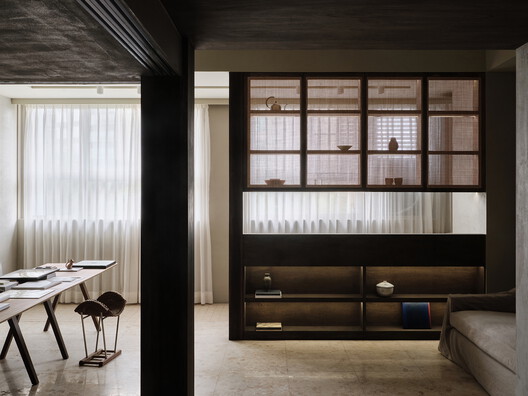 House FC / fws_work - Interior Photography, Wood, Lighting, Shelving