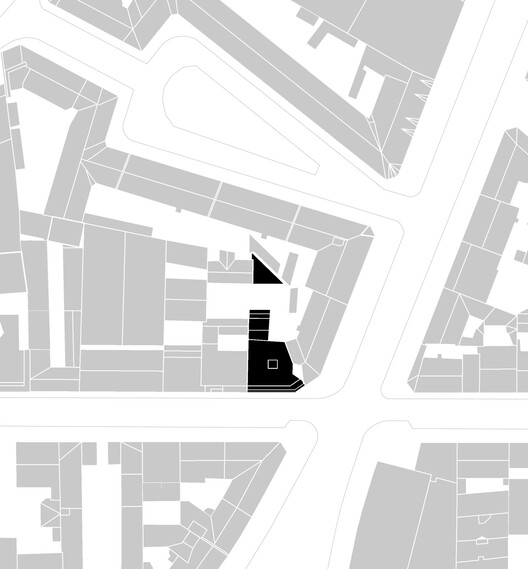 Pradrier 15 Housing Units / mobile architectural office - Image 27 of 29