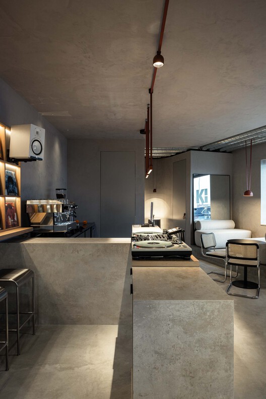 KI.art.music.coffee. / MAT Arquitetura e Interiores KI.art.music.coffee. / MAT Arquitetura e Interiores - Imagem 14 de 27