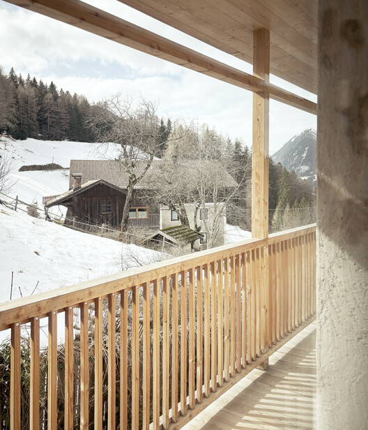 House for Lisa and Bert / Alpina Architects - Interior Photography, Wood, Balcony