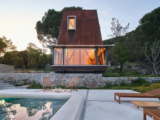 Cabaña en el Bosque / Ediz Demirel Works - Imagen 14 de 34