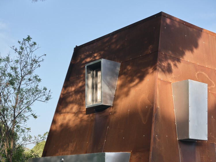 Cabaña en el Bosque / Ediz Demirel Works - Fotografía exterior