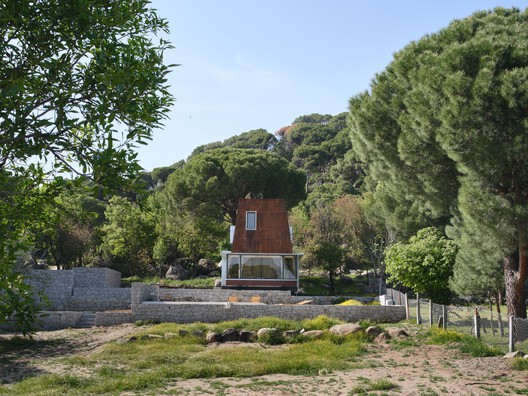 Cabaña en el Bosque / Ediz Demirel Works - Fotografía exterior