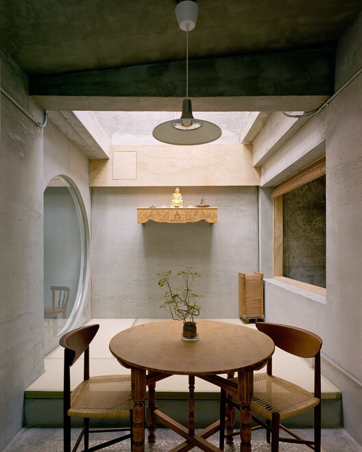 Half Day House / Cabinet YFY - Interior Photography, Dining room, Lighting