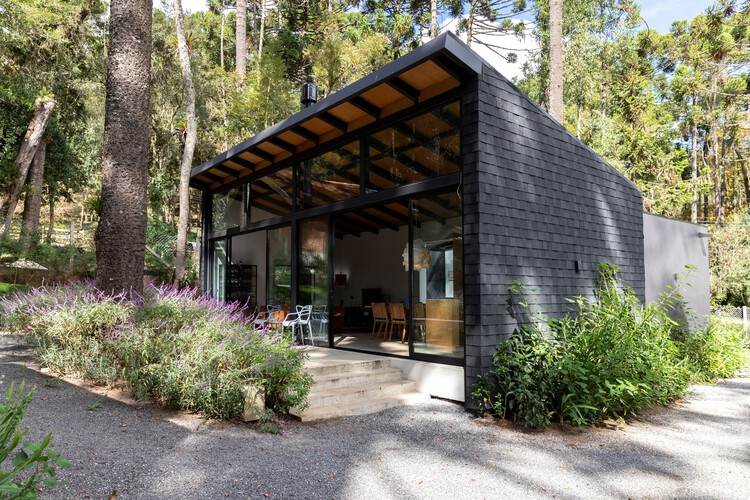 Araucarias House / ARKITITO Arquitetura - Image 1 of 53