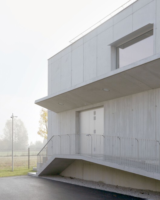 Fire and Rescue Center Trzin / Arhitekti Počivašek Petranovič - Exterior Photography, Concrete