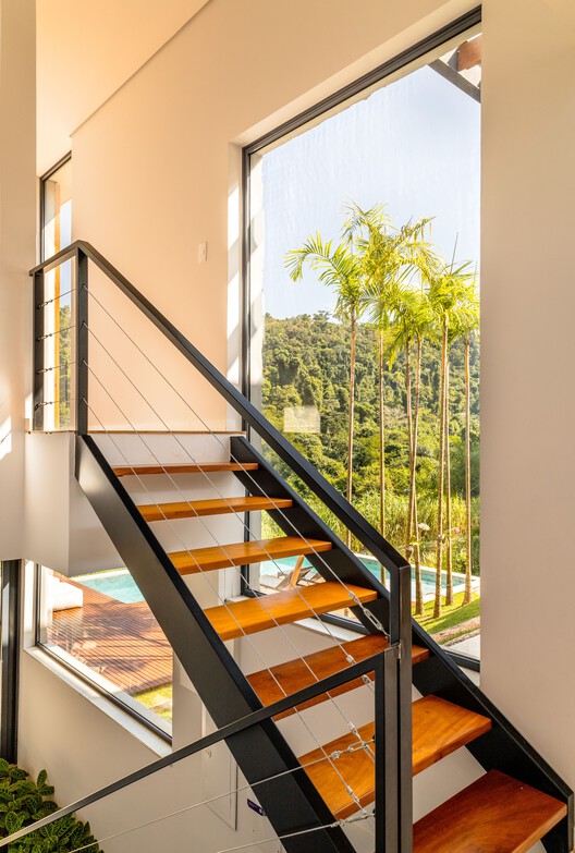 Casa LAP  / EDMZ - Imagem 19 de 36