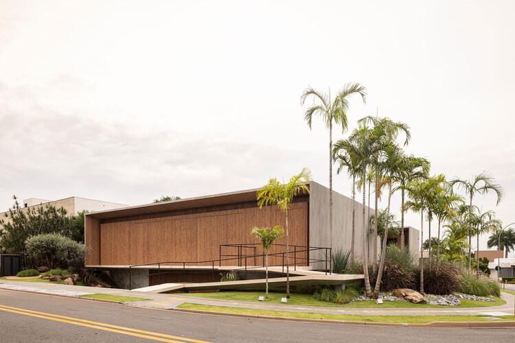 Casa EJ / Leo Romano - Fotografía exterior, Concreto