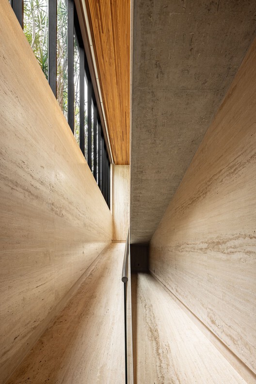 Casa EJ / Leo Romano - Imagen 21 de 43