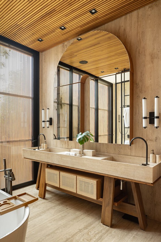 Casa EJ / Leo Romano - Imagen 25 de 43