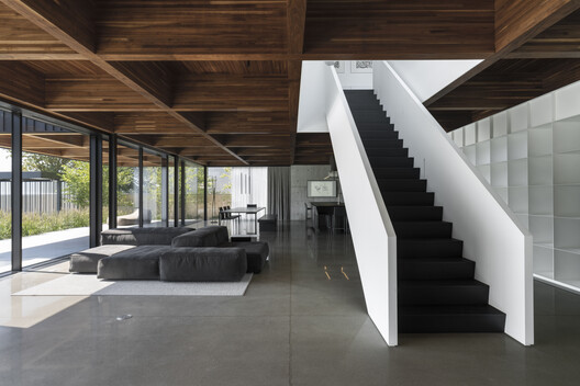 Residence Terrebonne / Saucier + Perrotte architectes - Interior Photography, Living Room, Wood, Lighting, Glass, Beam, Stairs
