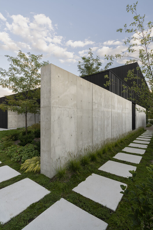 Residence Terrebonne / Saucier + Perrotte architectes - Image 8 of 35
