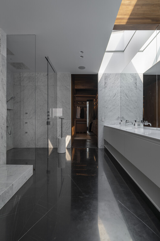 Residence Terrebonne / Saucier + Perrotte architectes - Image 4 of 35