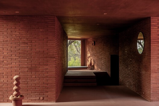 Alloa Hills Weekend Home / Studio Sangath - Interior Photography, Wood, Brick