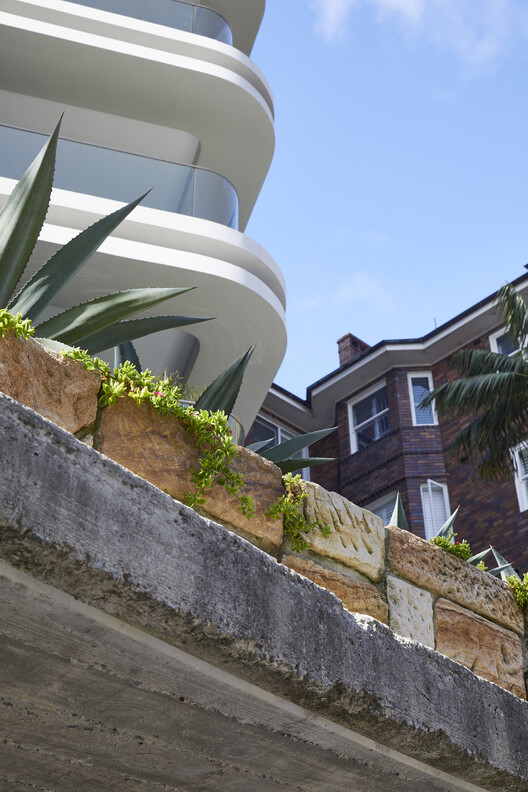 Pointe Living Apartment / Luigi Rosselli Architects - Exterior Photography, Balcony