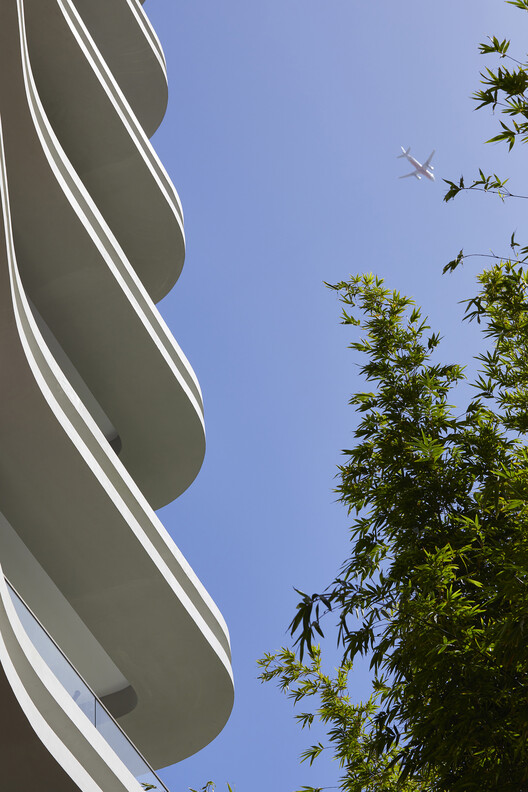 Pointe Living Apartment / Luigi Rosselli Architects - Image 16 of 38
