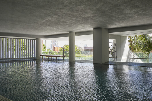 Pointe Living Apartment / Luigi Rosselli Architects - Image 4 of 38