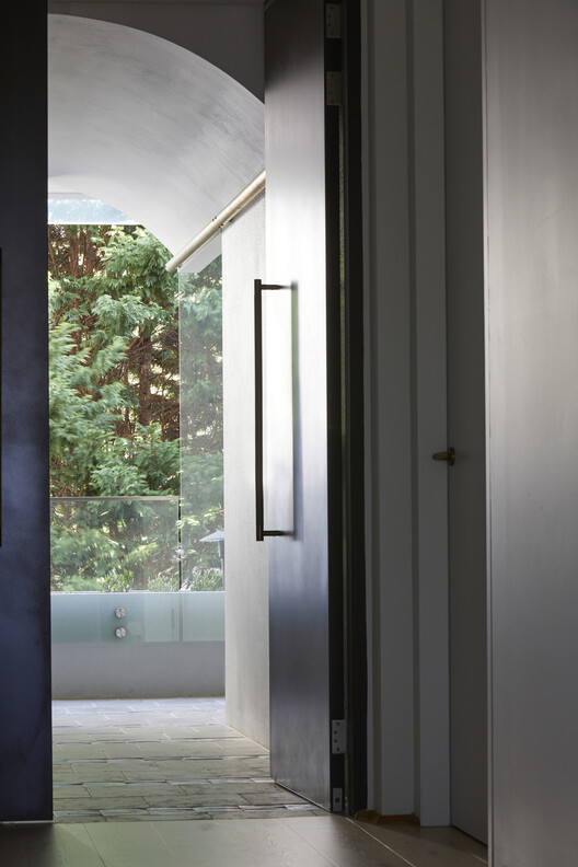 Pointe Living Apartment / Luigi Rosselli Architects - Image 28 of 38