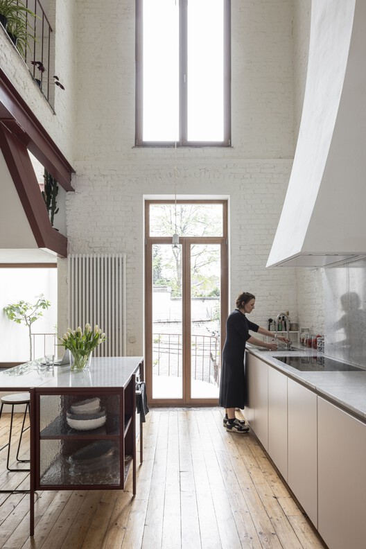 Georges House / hé! architectuur - Interior Photography, Kitchen, Wood, Lighting, Chair, Table, Glass, Countertop