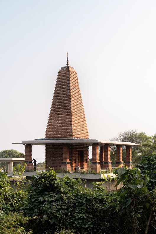Ganga Leheri Temple / Abin Design Studio - Image 2 of 22