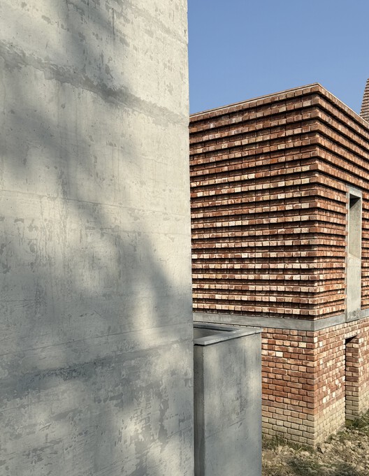 Ganga Leheri Temple / Abin Design Studio - Exterior Photography, Brick