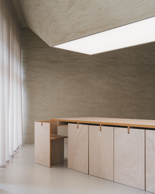 Mosca Bianca Taller de Cerámica / AACM - Atelier Architettura Chinello Morandi - Fotografía interior, Madera, Concreto