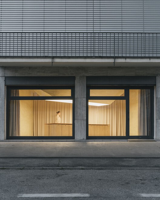 Mosca Bianca Taller de Cerámica / AACM - Atelier Architettura Chinello Morandi - Imagen 2 de 28
