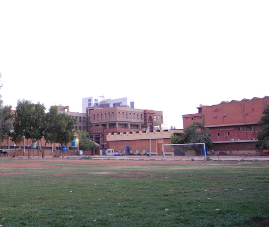 Abdelmoneim Mustafa: How the Father of Sudanese Modernism Navigated Modernity and Tradition, Progress and Decolonialism - Image 7 of 22