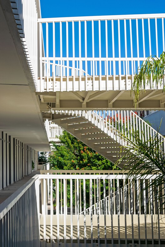 Descartes School / Arpio Architects - Image 9 of 27