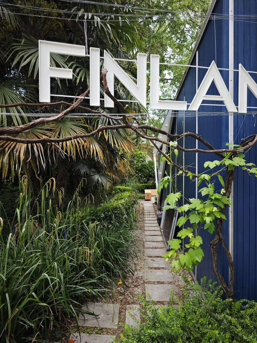 AD Classics: Finnish Pavilion at the Venice Biennale / Alvar Aalto + Elissa Aalto - Exterior Photography, Garden