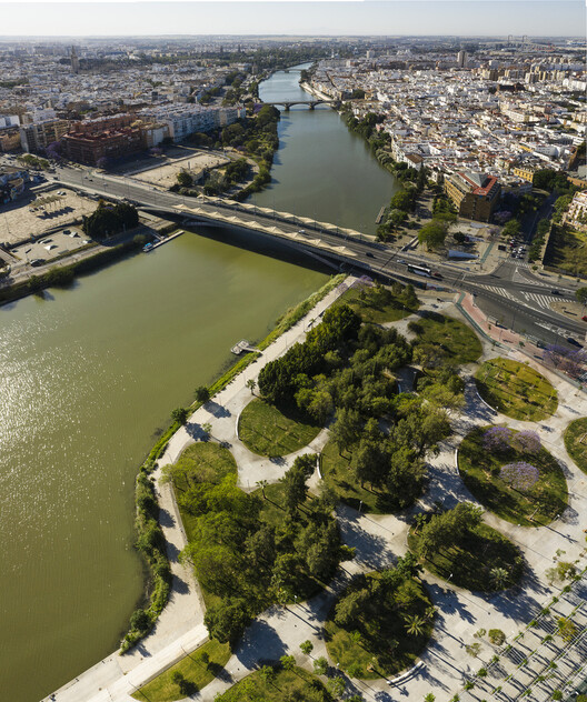 Seville Architecture City Guide: 21 Projects Tracing the Layers of an Andalusian City - Image 4 of 24