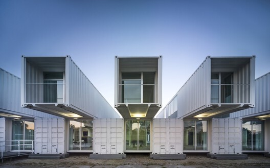 Seville Architecture City Guide: 21 Projects Tracing the Layers of an Andalusian City - Image 5 of 24