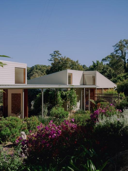 Cooroy House / Henry Bennett + Dan Wilson - Image 7 of 38