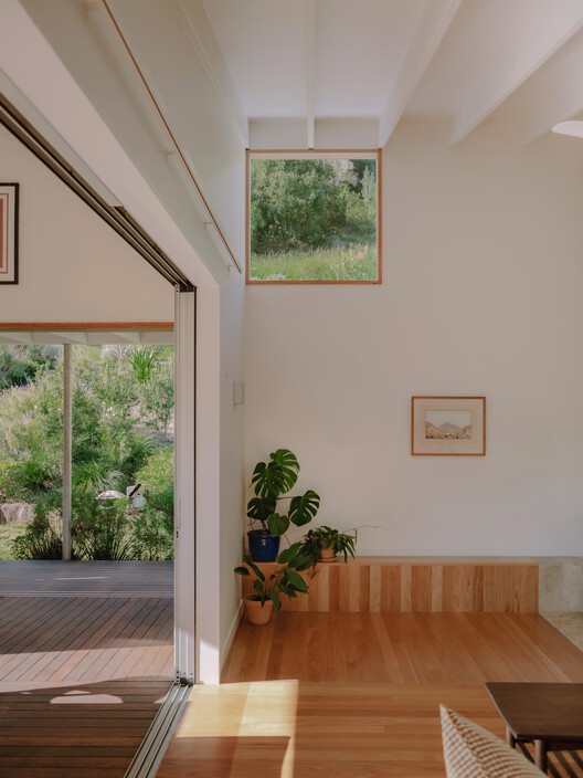 Cooroy House / Henry Bennett + Dan Wilson - Interior Photography, Wood