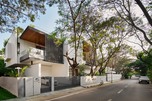 The Split House / Collage Architecture Studio - Exterior Photography, Balcony