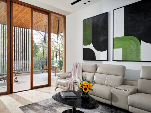 The Split House / Collage Architecture Studio - Interior Photography, Living Room, Sofa, Wood, Table, Chair