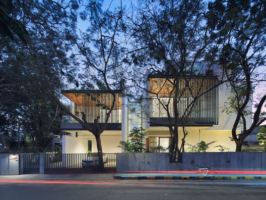 The Split House / Collage Architecture Studio - Image 22 of 30