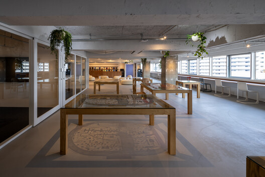 Earth Centric Design Lab / Takeshi Hosaka Architects - Interior Photography, Dining room, Lighting, Glass