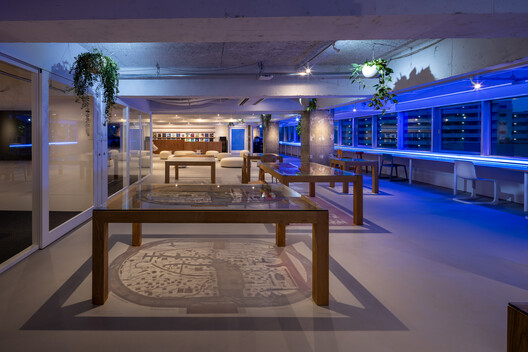 Earth Centric Design Lab / Takeshi Hosaka Architects - Interior Photography, Lighting