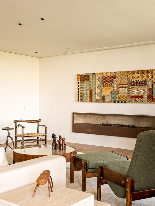 Apartamento GLM / Terra Arquitetura - Fotografia de Interiores, Madeira, Mesa, Cadeira