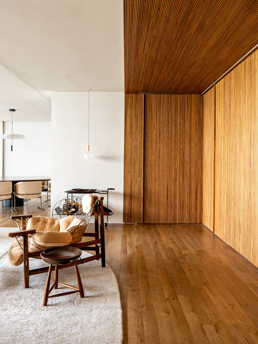 Apartamento GLM / Terra Arquitetura - Fotografia de Interiores, Madeira