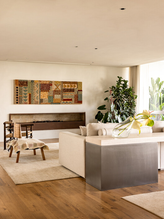 Apartamento GLM / Terra Arquitetura - Fotografia de Interiores, Madeira, Mesa, Sofá, Iluminação, Cadeira