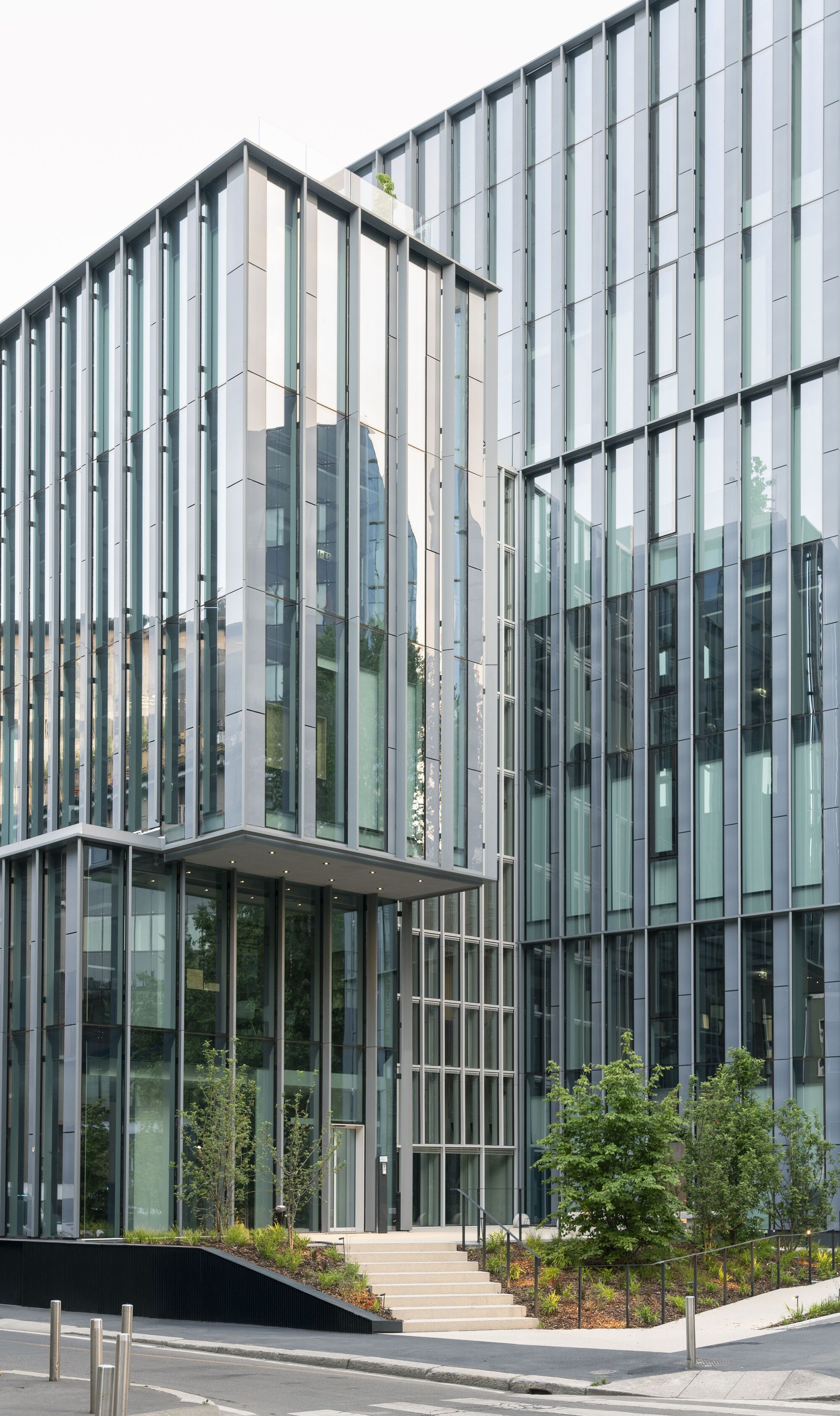 Gallery of Park Lybra Headquarters / Park Associati - 3