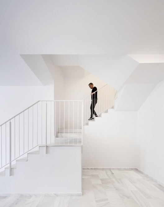 138 Vivendas / MCEA | Arquitectura - Fotografía interior, Escaleras, Barandas