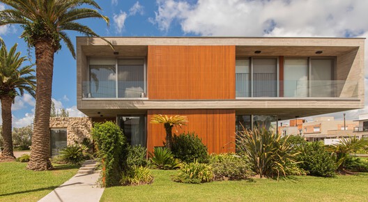 Casa Concreta / RMK Arquitetura - Fotografia de Exterior, Balcão